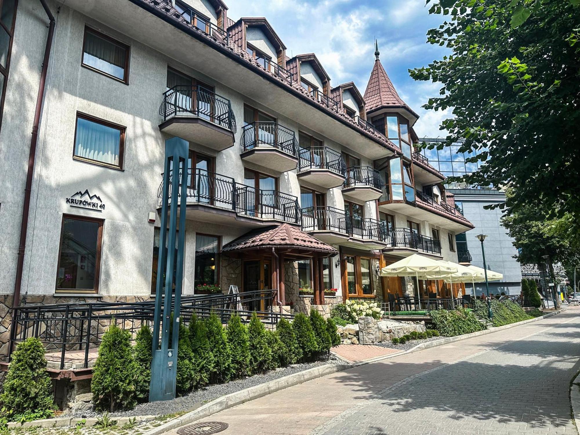 Apartahotel Krupówki 40 *